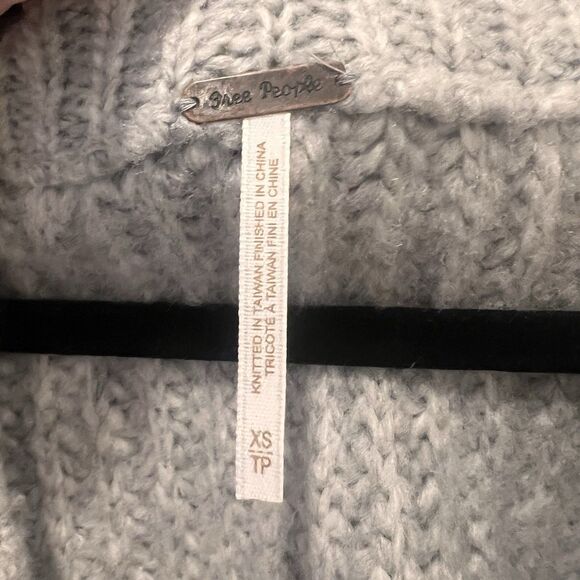 Free People Blue Bell V Neck Sweater In Light Heather Sz Xs Oversized Preppy - Picture 4 of 9